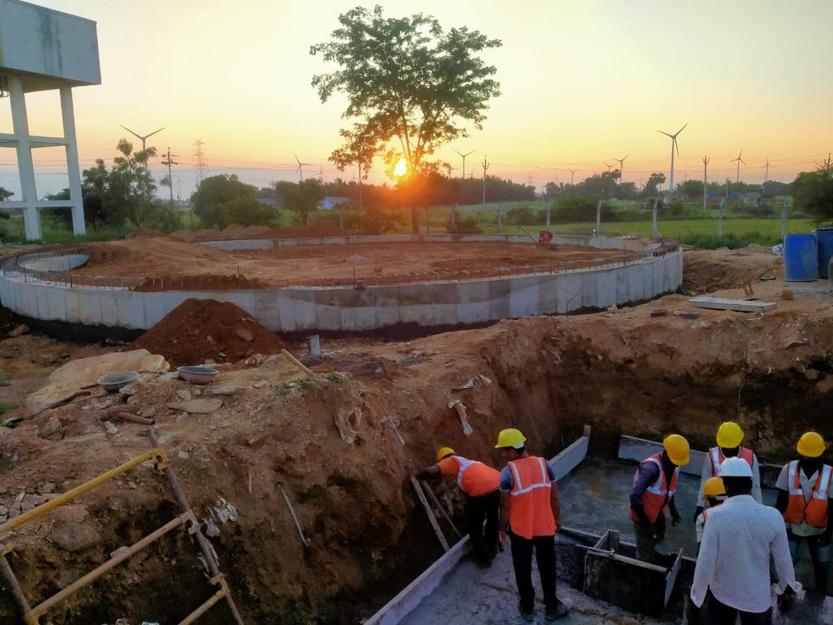 VLB site engineers and workers at a foundation stage of an industrial project